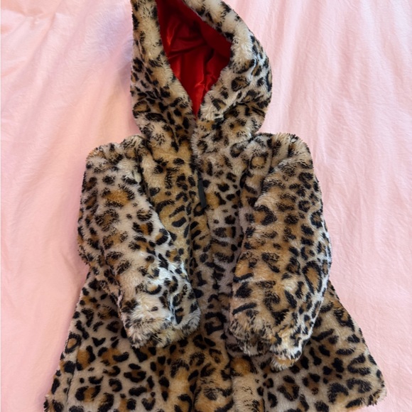 Cheeta print fur jacket size 12 months - Picture 2 of 3